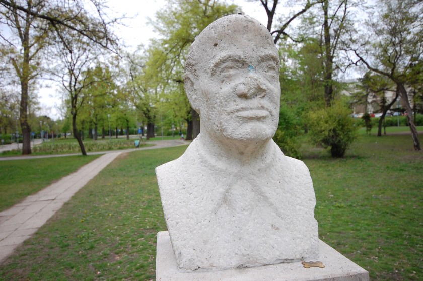 013_DSC_37832012-04-18_13-08-24