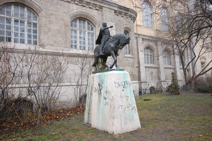 062_DSC_26872011-11-26_12-23-09