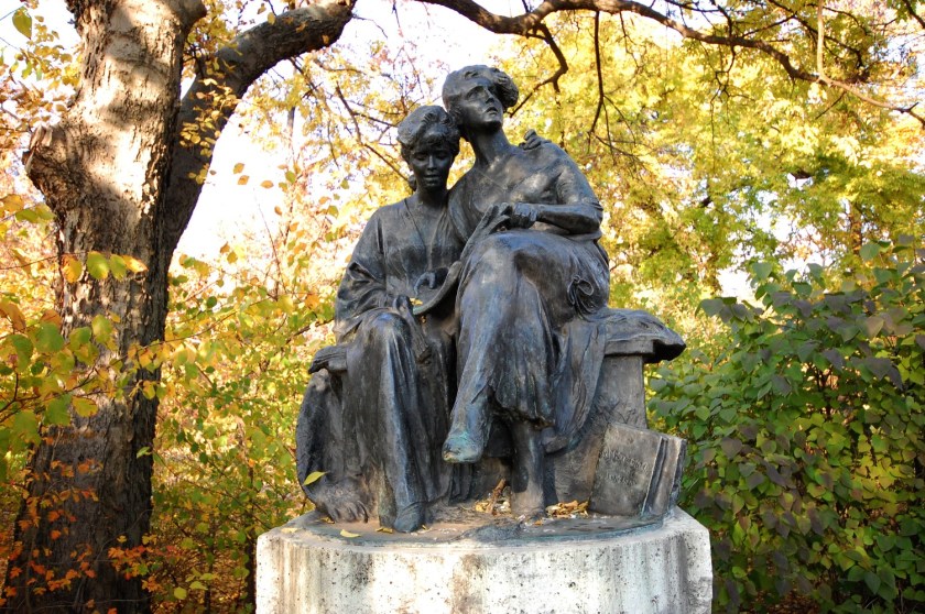 100_DSC_22802011-10-09_14-16-46