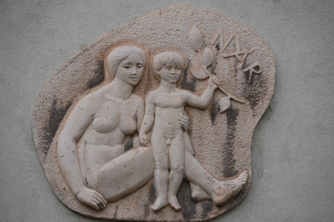 DSC_37392013-05-17_15-18-07