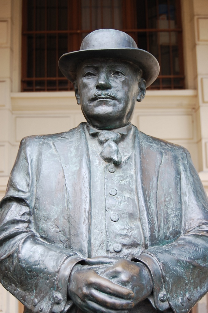 DSC_68612009-07-03_19-16-36