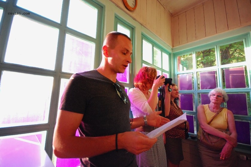 DSC_23952014-06-07_19-58-52