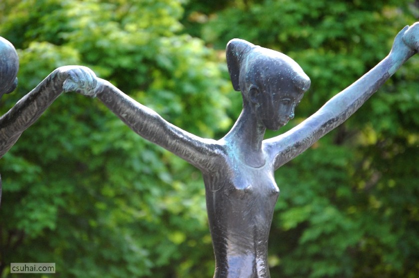 DSC_97902014-04-21_18-21-46