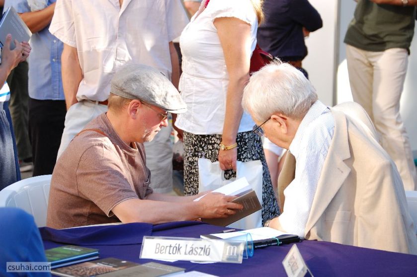 DSC_33622014-06-13_18-08-44