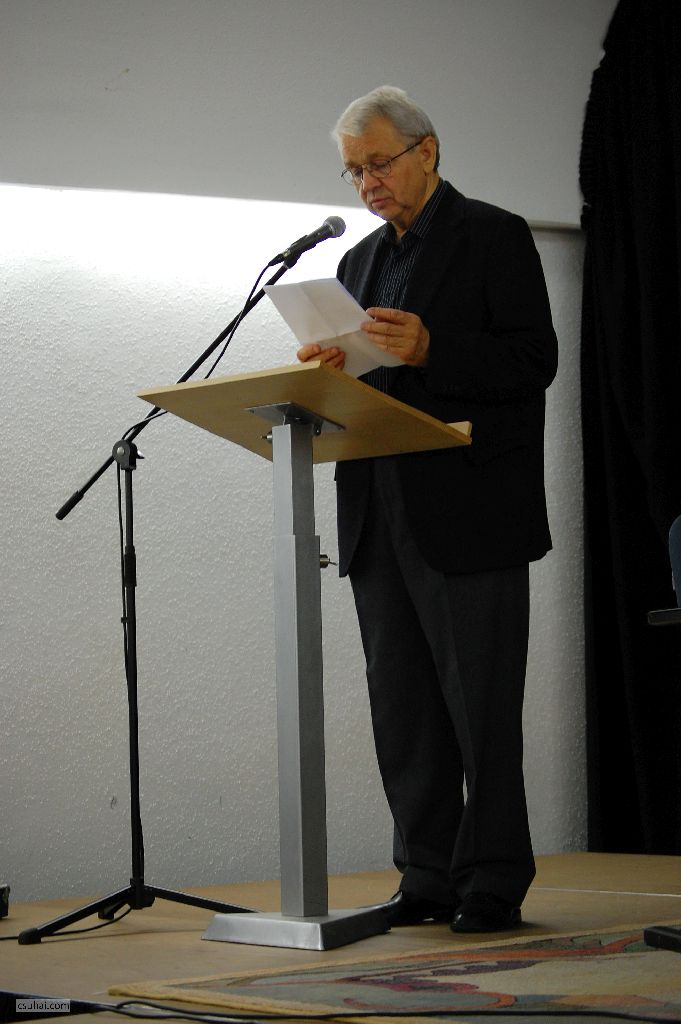 DSC_38402008-10-07_19-52-45