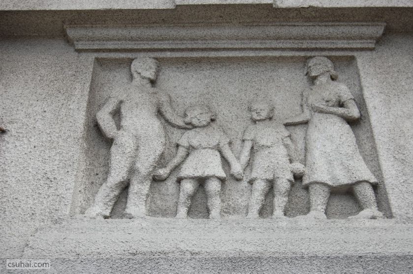 DSC_16932011-04-13_12-16-20