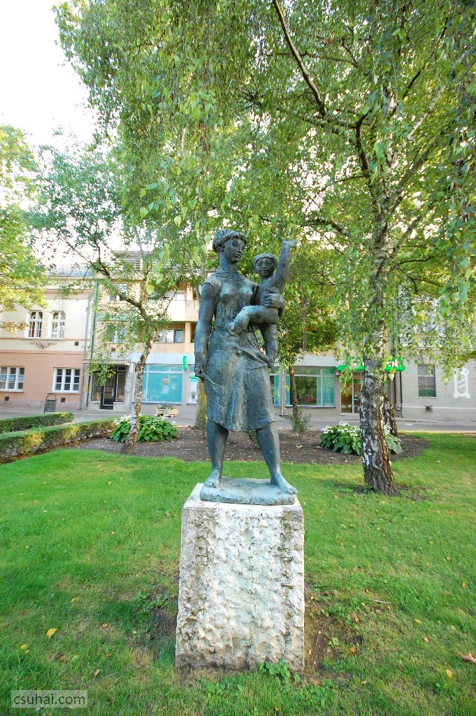 DSC_49902016-07-29_18-11-16